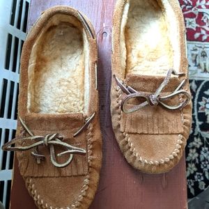 L.L. Bean women's slippers